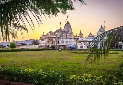 Amritsar to Jammu Taxi